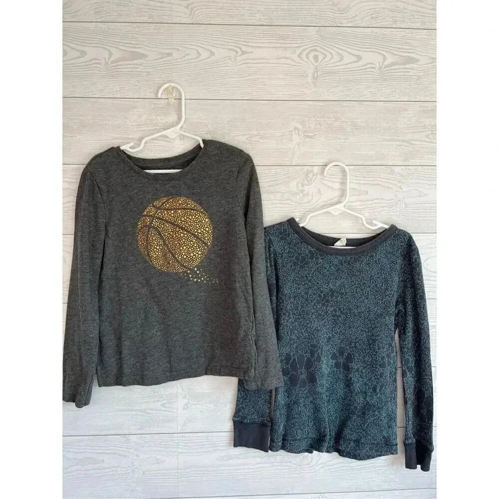 Girl’s Gap kids/Old Navy long sleeve tops Size Small (6-7)
